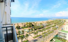 SUNBEACH RODAS Climatizado , Wifi y Vistas al Mar